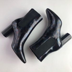 Donald Pliner Laila oil slick heel ankle boot 6.5